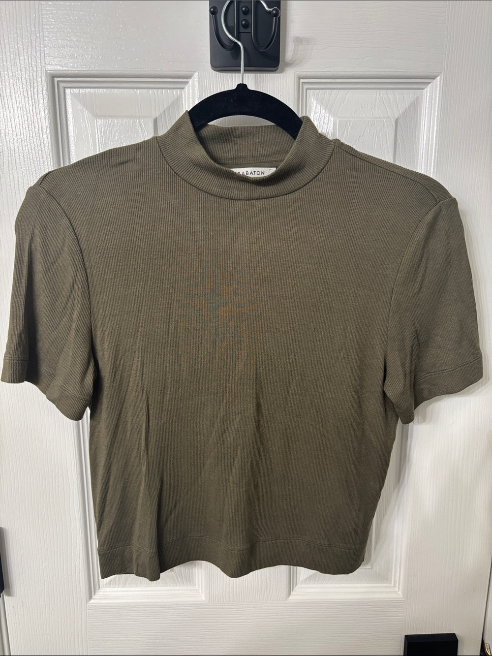 Aritzia (size M) Babaton Olive Mock Neck Short Sleeve Top